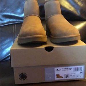 UGG Classic II Mini BRAND NEW in CHESTNUT
